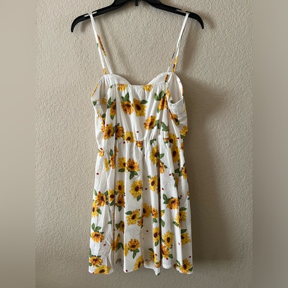 Women’s sundress - Picture 4 of 4